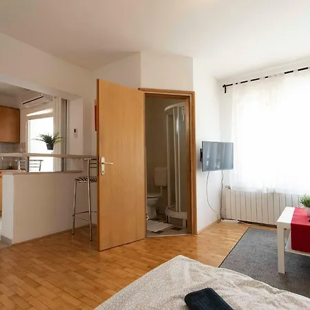 Studio Apartman Natali Zagreb Exterior photo