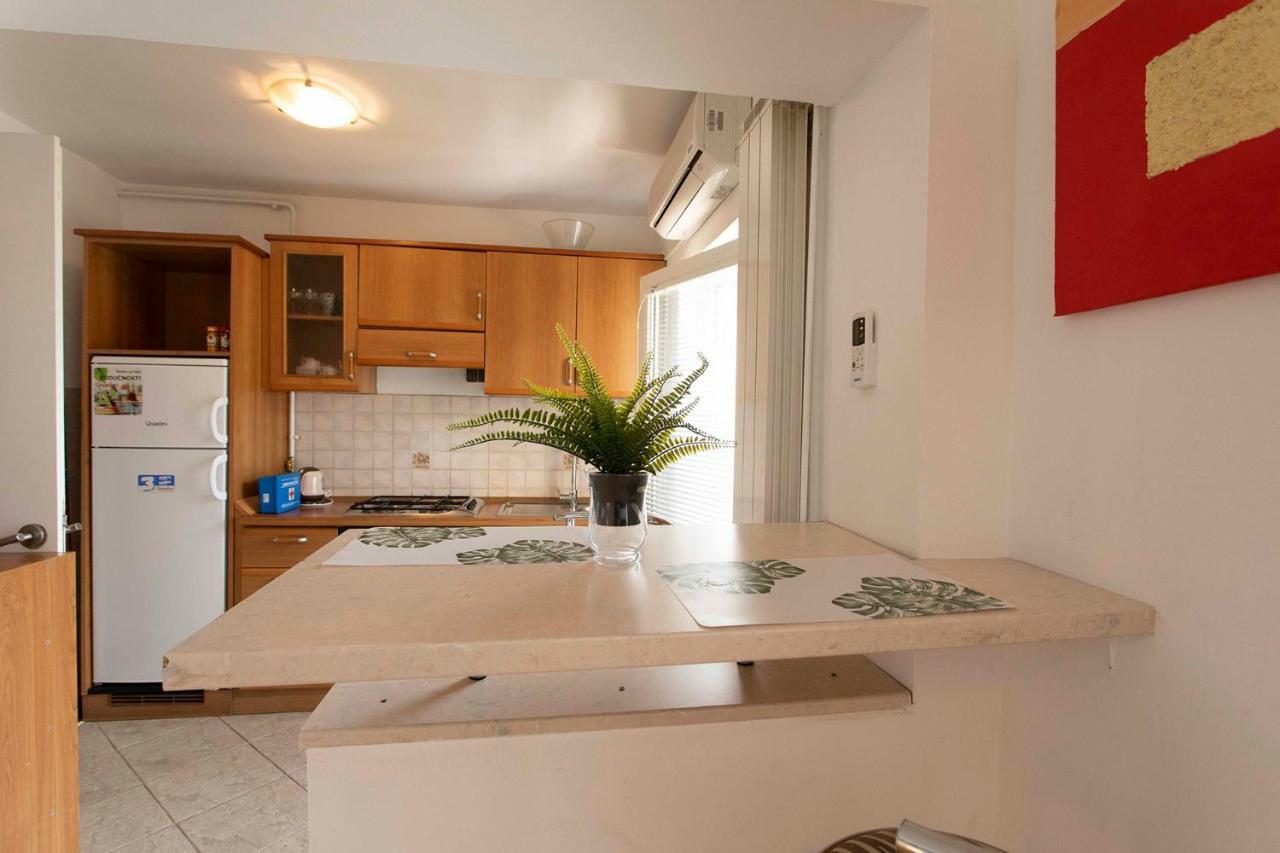 Apartment Natali *